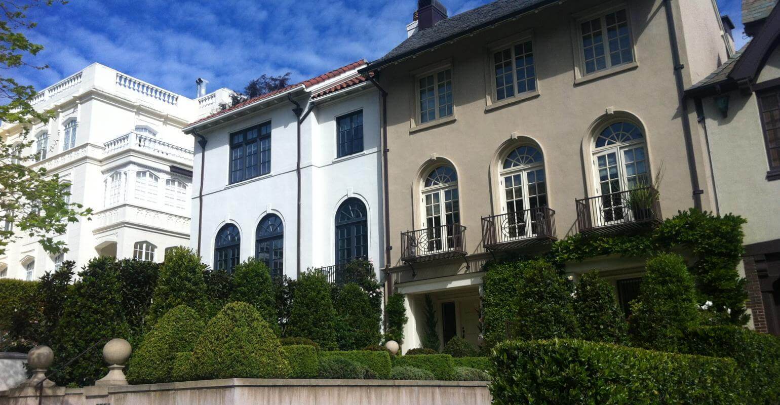 Pacific Heights Fillmore scavenger hunt event setting near Alta Plaza Park and Fillmore Street