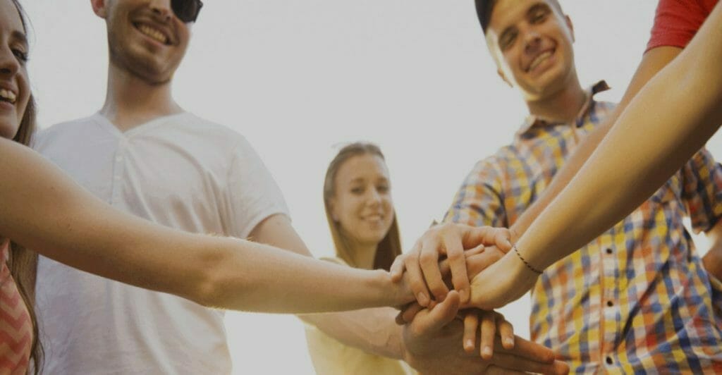 The Smartest Ways to Weave Sustainability into Your Team-Building Hunt