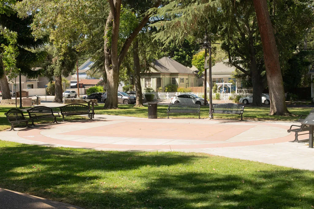 Susana Street in Downtown Martinez near the treasure hunt route